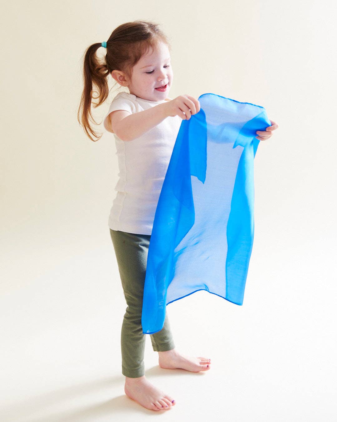 Sarahs Silk Mini Playsilks - Pretend Play 100% Natural Silk Waldorf Toys: Emerald - - MamaMilla