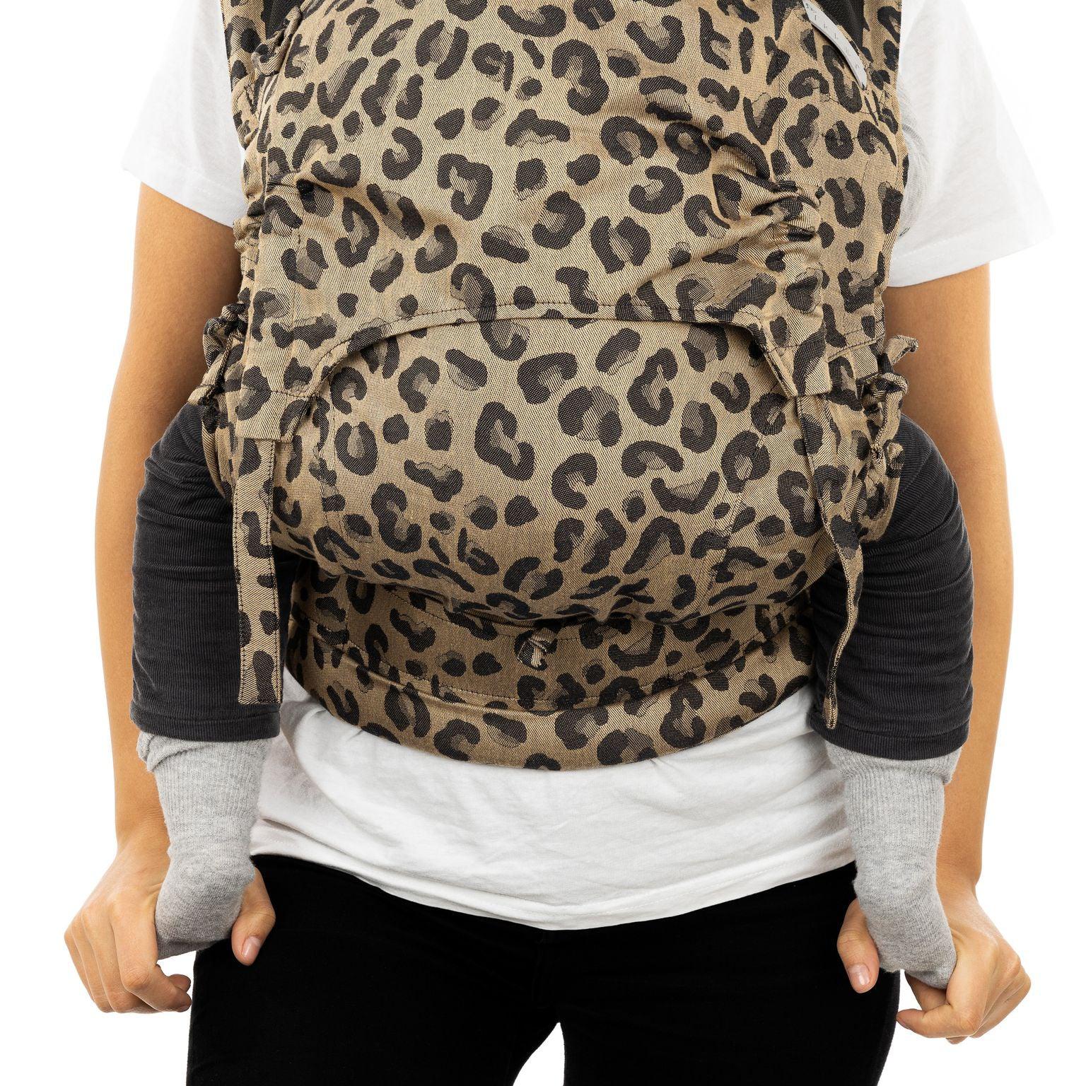 Fidella Fusion Fullbuckle Bæresele - Leopard Guld - Toddler - bæresele - MamaMilla