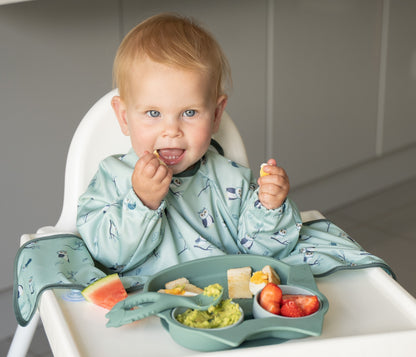 Tidy Tot Hagesmæk med Lange Ærmer til Bakke - Grøn Ugle - Hagesmæk med ærmer - MamaMilla