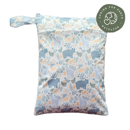 The Swedish Forest | Wetbag medium: Humleblomster vit - - MamaMilla