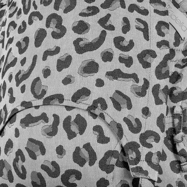 Fidella Fly Tai Bæresele - Leopard Silver - Toddler - bæresele - MamaMilla