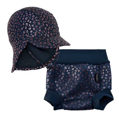 Mikk-line simsolhatt med skärm och halsskärm - Blue Nights - Solhatt - MamaMilla